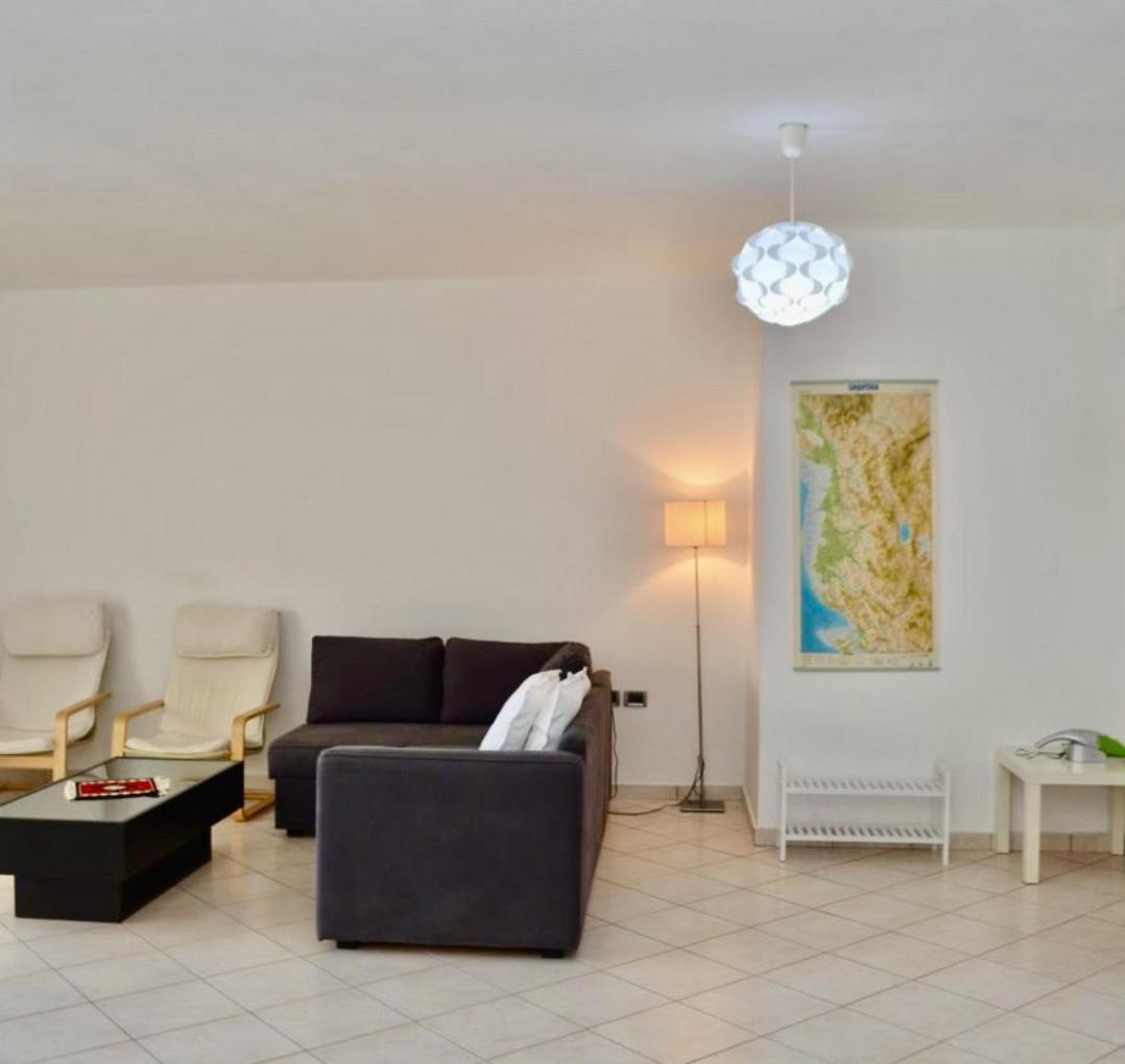 Andi Apartment Sarande Exterior photo